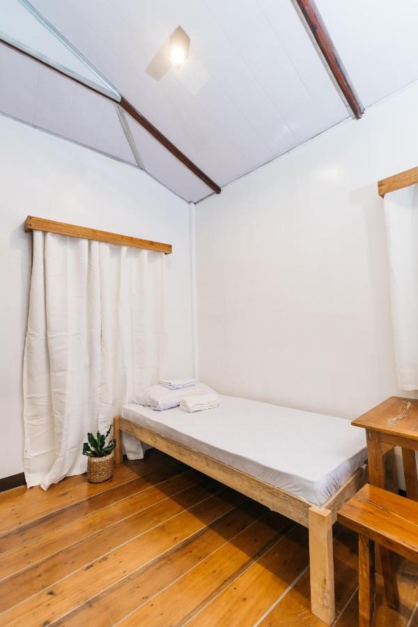 Higala Hostel Siargao General Luna  Kültér fotó